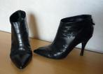 Zwarte lederen puntschoenen pumps bottines van Kallisté M 37, Ophalen of Verzenden, Zwart