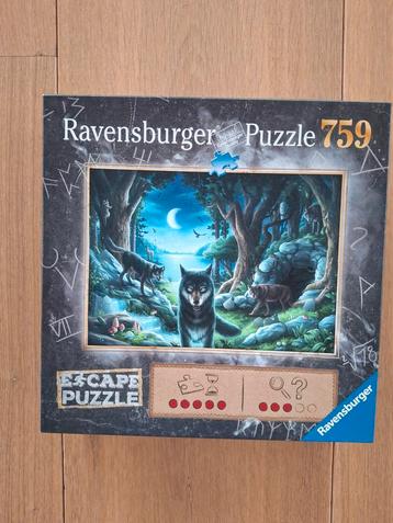 Ravensburger Escape Puzzel - Wolven - 759 stukjes beschikbaar voor biedingen