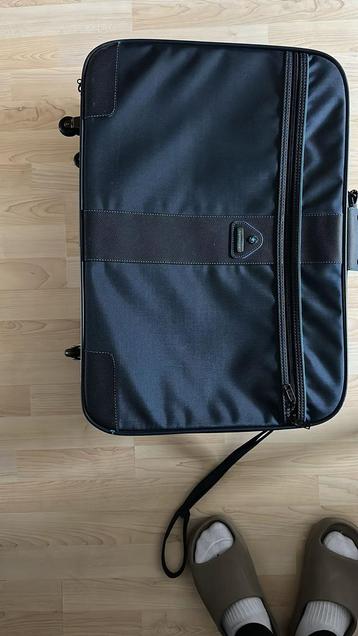 Koffer samsonite beschikbaar voor biedingen