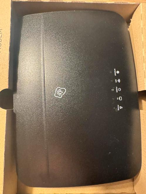 Sagemcom KPN box V12, Computers en Software, Routers en Modems, Zo goed als nieuw, Ophalen of Verzenden