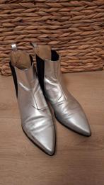 Laarsjes zilver Zara maat 41 puntneus platte hak, Ophalen of Verzenden, Zo goed als nieuw, Overige kleuren
