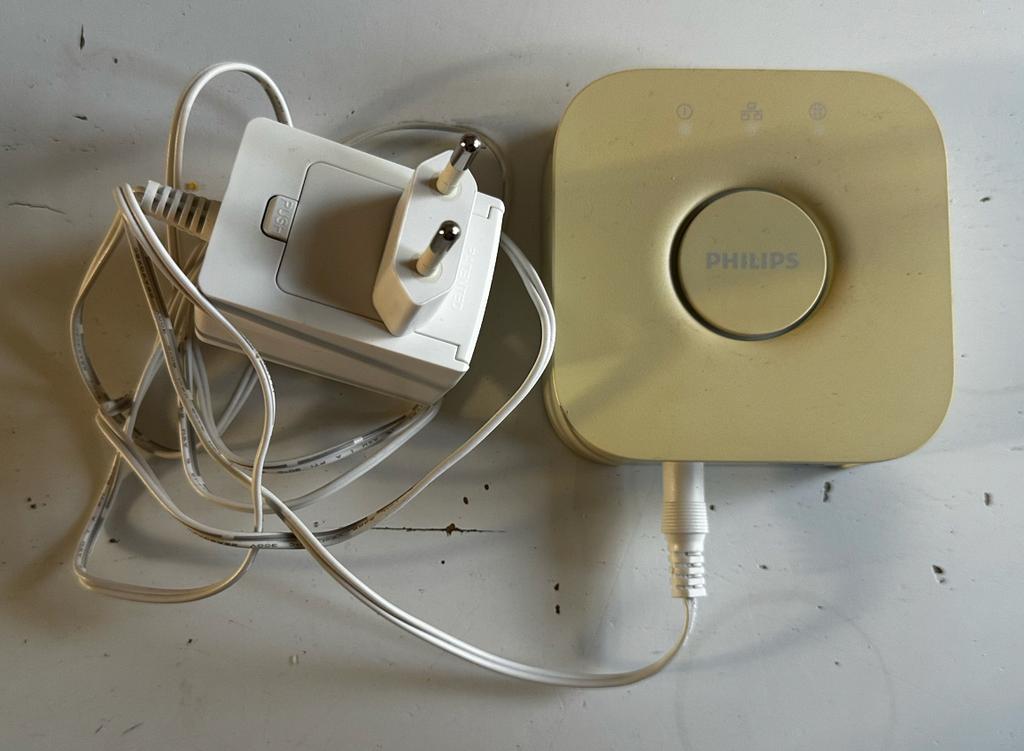Hue bridge, Huis en Inrichting, Led-lamp, Gebruikt, Minder dan 30 watt, E27 (groot)