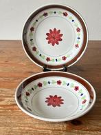 2 Schalen - Aardewerk - Société Céramique Maastricht, Ophalen of Verzenden