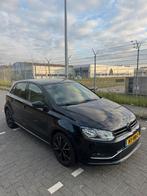 Volkswagen Polo 1.2 6V 2010 Zwart, Auto's, Voorwielaandrijving, 967 kg, 40 €/maand, Zwart