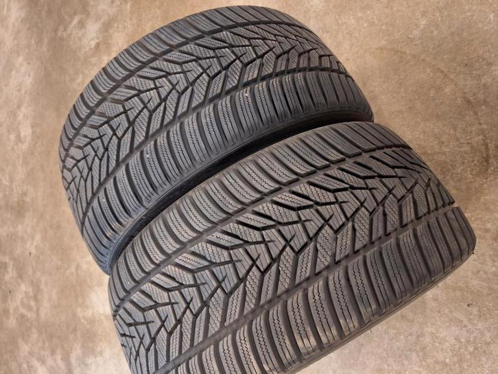 Winterbanden 255 35 19 Hankook, Auto-onderdelen, Banden en Velgen, Band(en), Winterbanden, 19 inch, 255 mm, Ophalen