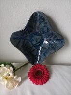 Blauwe RAKU GEBAKKEN schaal, Ophalen of Verzenden, Zo goed als nieuw, Glas, Minder dan 50 cm