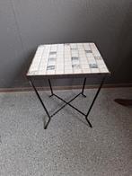 Vintage smeedijzeren tafeltje, Antiek en Kunst, Ophalen