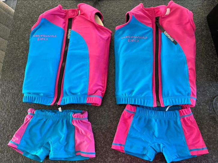 EasySwim zwempakken – als nieuw! maat s en m, Kinderen en Baby's, Kinderkleding | Kinder-zwemkleding, Zo goed als nieuw, Zwem-accessoire