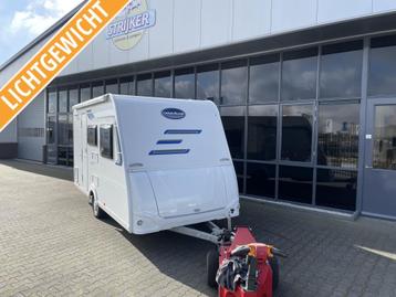 Caravelair Alba 390 Bed + Zit + WC 747KG Leeg BJ 2019 Luifel beschikbaar voor biedingen