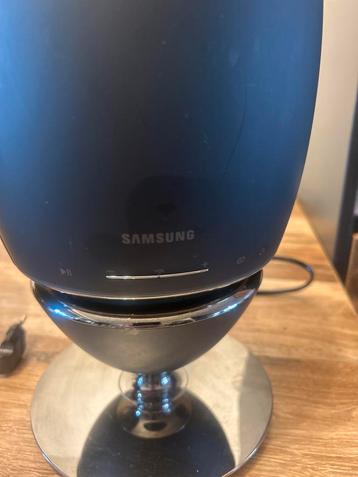 Samsung R7 Speakers - Goede Staat! beschikbaar voor biedingen