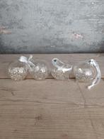 Nieuw Kerstballen met steentjes erin, Diversen, Kerst, Ophalen of Verzenden, Zo goed als nieuw