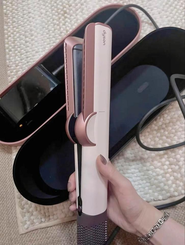 Dyson Corrale Stijltang - Draadloos, Sieraden, Tassen en Uiterlijk, Uiterlijk | Haarverzorging, Zo goed als nieuw, Krultang of Stijltang