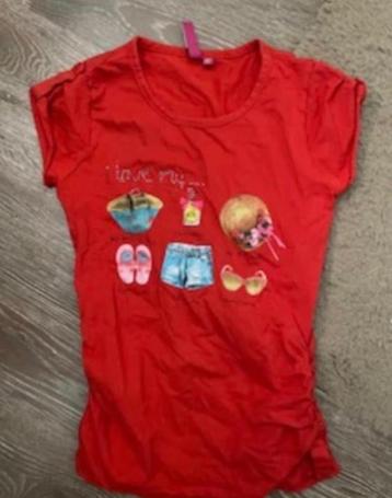 Rood shirt Persival in maat 140/146 beschikbaar voor biedingen
