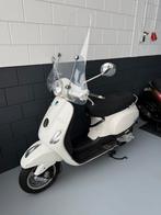 Vespa LX 4Takt 25km 2011 1e eigenaar Snorscooter, Fietsen en Brommers, Ophalen