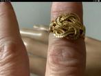 Geweldige vintage handgemaakte ring Mattenklopper 14 k goud, Verzenden, Zo goed als nieuw, 17 tot 18, Dame of Heer
