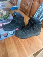 Lowa maat 40 werkschoenen, Ophalen of Verzenden, Zo goed als nieuw, Sneakers of Gympen