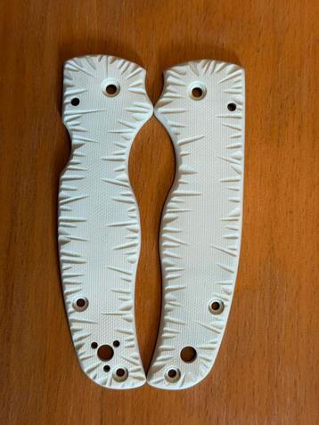 Custom.scale.division spyderco shaman scales beschikbaar voor biedingen