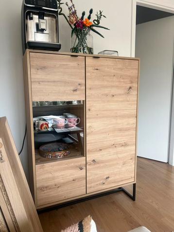 Meubella Amore Vitrinekast - Eiken - Zo Goed Als Nieuw beschikbaar voor biedingen