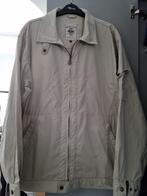 Grijze jas | Wildebeast Trekking Supplies, Ophalen of Verzenden, Maat 52/54 (L), Grijs