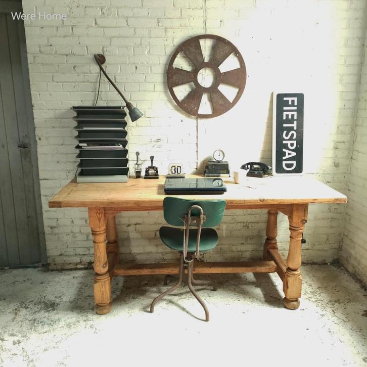 Antieke smalle massieve grenen tafel, Antiek en Kunst, Antiek | Meubels | Tafels, Ophalen of Verzenden