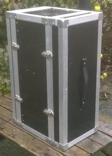 Flightcase / koffer dubbel deur, 71 x 24 x 27 cm beschikbaar voor biedingen