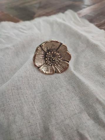 Deurknop deurgreep van doing goods poppy beschikbaar voor biedingen