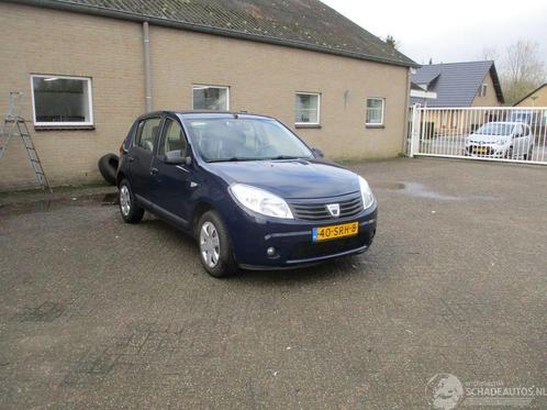 Dacia Sandero 1.2 Aniversare (bj 2011), Auto diversen, Schadeauto's, Dacia, Handgeschakeld, Benzine, Hatchback, Blauw