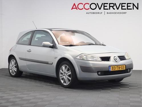 Renault Mégane 2.0-16V Privilège Luxe | EXPORT | | Leer |, Auto's, Renault, Bedrijf, Te koop, Mégane, ABS, Airbags, Airconditioning