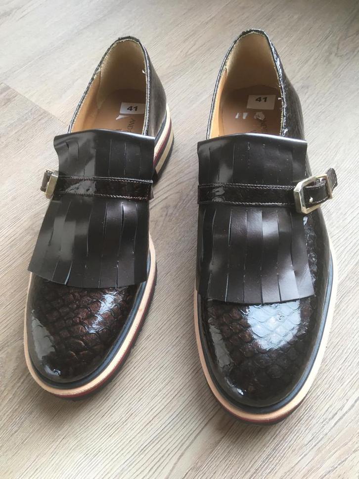 Instapper bronsbruin crocolak nieuw mt 41, Kleding | Dames, Schoenen, Nieuw, Instappers, Bruin, Ophalen of Verzenden
