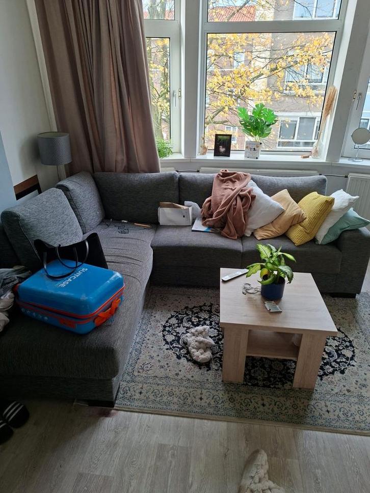 GRATIS Grijze Hoekbank Zuiderster - Comfortabel!, Huis en Inrichting, Banken | Bankstellen, Gebruikt, Hoekbank, Vierpersoons of meer