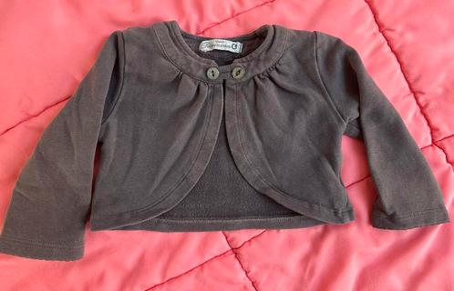 Vestje/mouwtjes maat 62-68, Kinderen en Baby's, Babykleding | Maat 62, Gebruikt, Meisje, Truitje of Vestje, Verzenden