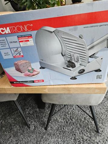 Snijmachine  beschikbaar voor biedingen