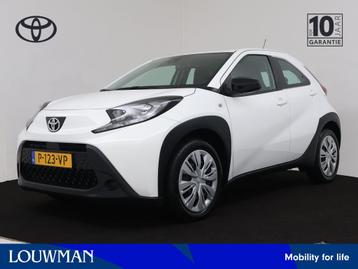 Toyota Aygo X 1.0 VVT-i MT Play | Trekhaak | Airco | Camera  beschikbaar voor biedingen