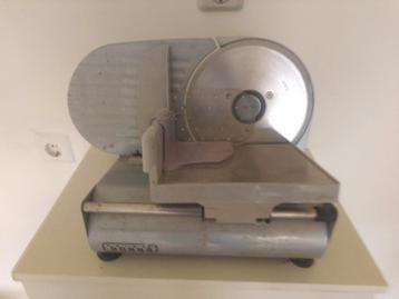 Snijmachines Prima Donna 2 stuks beschikbaar voor biedingen