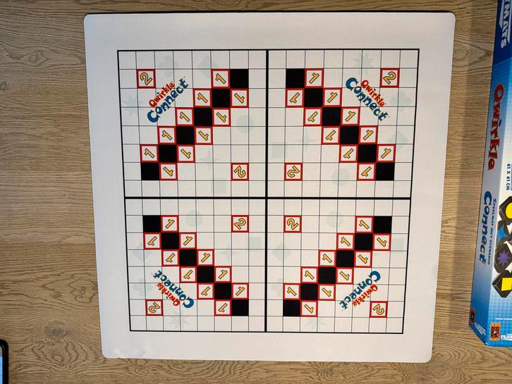 QWIRKLE Speelmat Connect, Hobby en Vrije tijd, Gezelschapsspellen | Bordspellen, Zo goed als nieuw, Ophalen of Verzenden