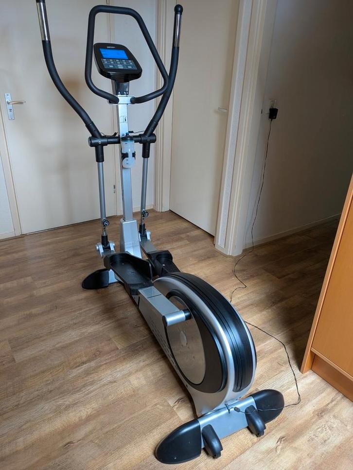 Crosstrainer, Sport en Fitness, Fitnessapparatuur, Zo goed als nieuw, Crosstrainer, Metaal, Ophalen of Verzenden