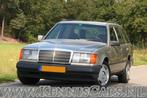 Mercedes-Benz 1986 200T Combi 124-serie Stationwagen, Auto's, Zwart, Beige, Stationwagon, Handgeschakeld