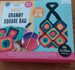 GRANNY SQUARE BAG.Jaren 70,tas om te haken, compleet !!, Ophalen of Verzenden, Nieuw, Haken, Patroon of Boek