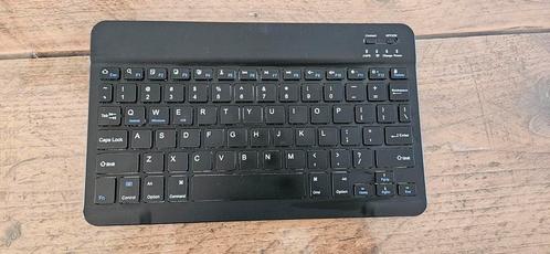 Accezz AZERTY Bluetooth Keyboard Bookcase iPad 8/9, Computers en Software, Toetsenborden, Gebruikt, Ophalen of Verzenden