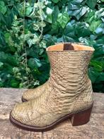 Geweldig mooie vintage python blokhak laarsje sendra maat 40, Sendra, Lage of Enkellaarzen, Ophalen of Verzenden, Zo goed als nieuw