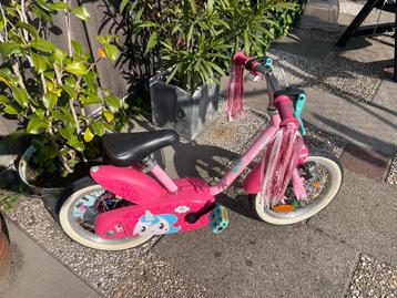 B-Twin Meisjesfiets 14 inch beschikbaar voor biedingen