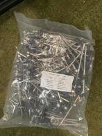 Schroeven voor Eternit golfplaten, Ophalen, 100 tot 250 mm, Schroeven, Nieuw