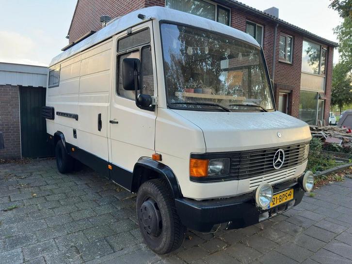 Mercedes 609D off grid Camper - Helemaal klaar voor avontuur, Caravans en Kamperen, Campers, Particulier, tot en met 4, Buscamper of Camperbus