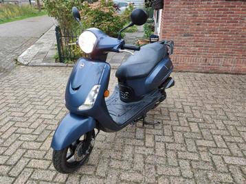 Sym Fiddle 2 Euro 5 2021 6100km Bromscooter beschikbaar voor biedingen