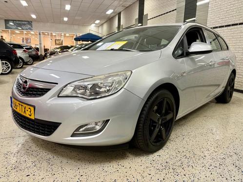 Opel ASTRA 1.3 CDTI AIRCO / Trekhaak / CRUISE / NAVIGATIE, Auto's, Opel, Bedrijf, Astra, ABS, Airbags, Airconditioning, Bluetooth