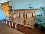 Grote vintage massief eikenhouten dressoirkast (of wandkast), Huis en Inrichting, Kasten | Dressoirs, Ophalen, Zo goed als nieuw