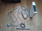 Wii Console met ontvanger, accu en aansluiters, Spelcomputers en Games, Spelcomputers | Nintendo Wii, Ophalen of Verzenden, Gebruikt