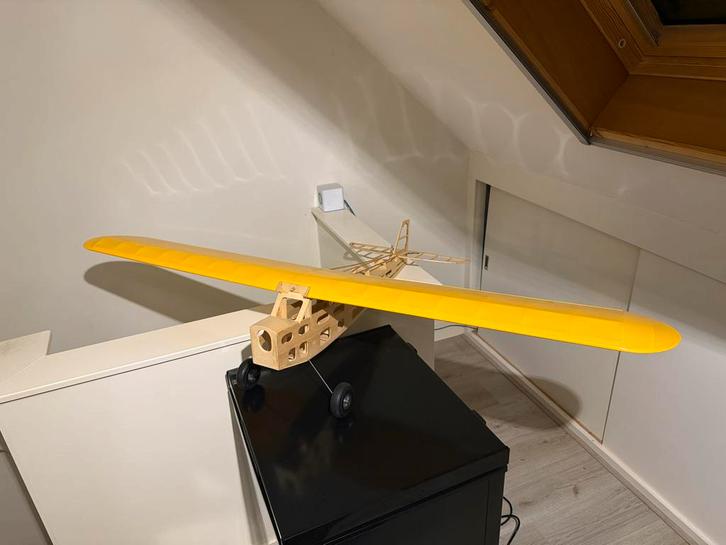 Great Planes Piper Cub 1.49m - half gebouwd Bouwpakket, Hobby en Vrije tijd, Modelbouw | Radiografisch | Vliegtuigen, Zo goed als nieuw