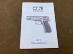 Instructieboekje handleiding CZ75, Verzamelen, Militaria | Algemeen, Ophalen, Landmacht, Nederland, Boek of Tijdschrift