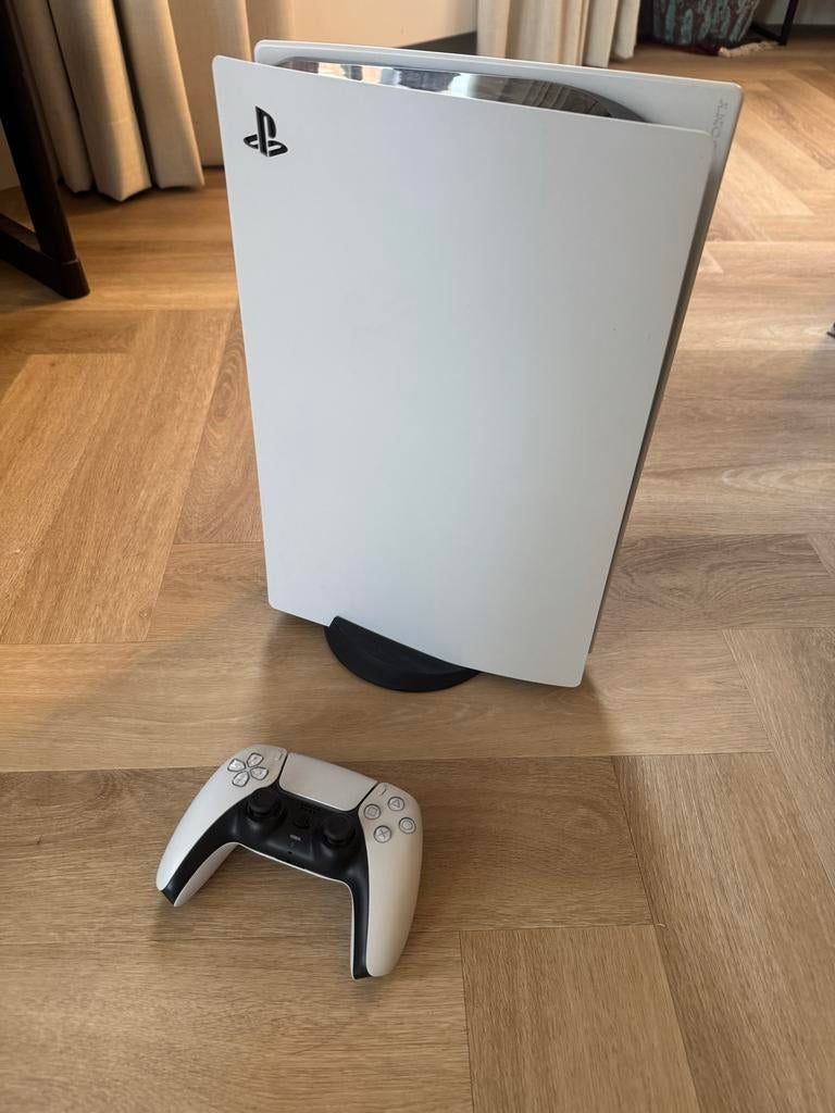 PS5 disk versie met controller + 7 games, Spelcomputers en Games, Spelcomputers | Sony PlayStation 5, Ophalen, Gebruikt